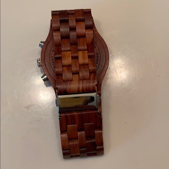 Wooden watch - Picture 3 of 3